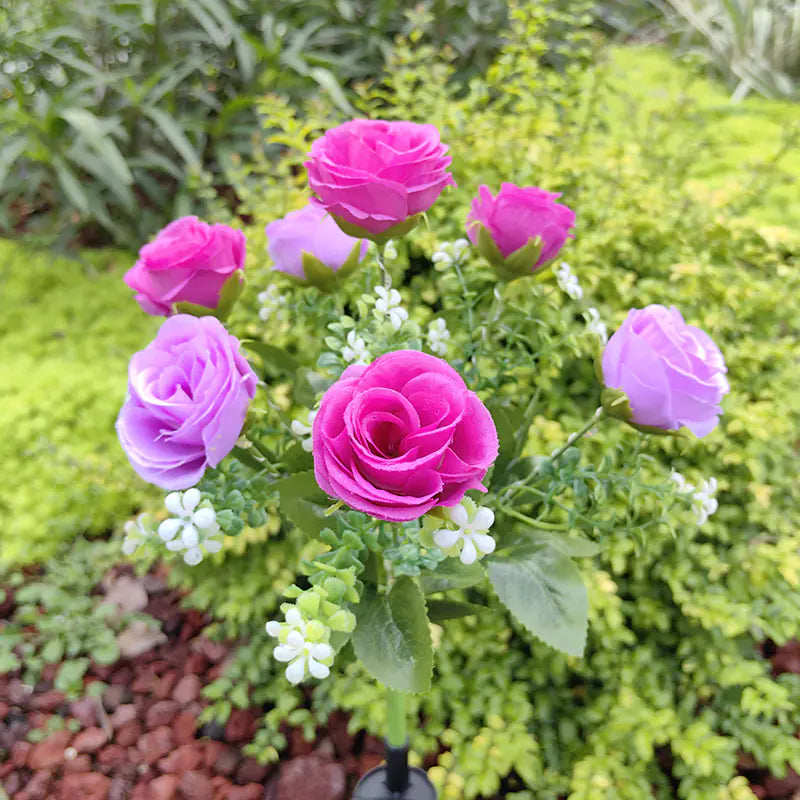 🌹 AuroraGlow™ Solcellsdriven Roslampa – Kärlekens eviga ljus