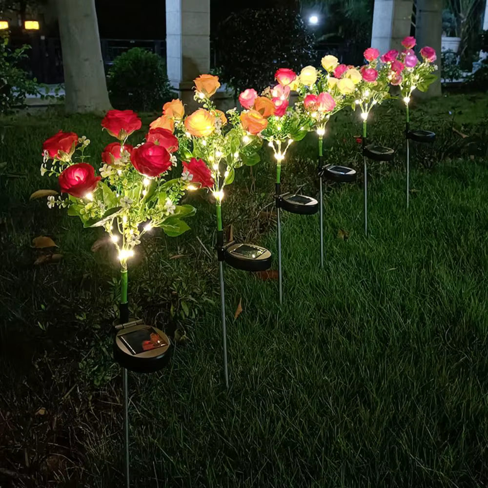 🌹 AuroraGlow™ Solcellsdriven Roslampa – Kärlekens eviga ljus